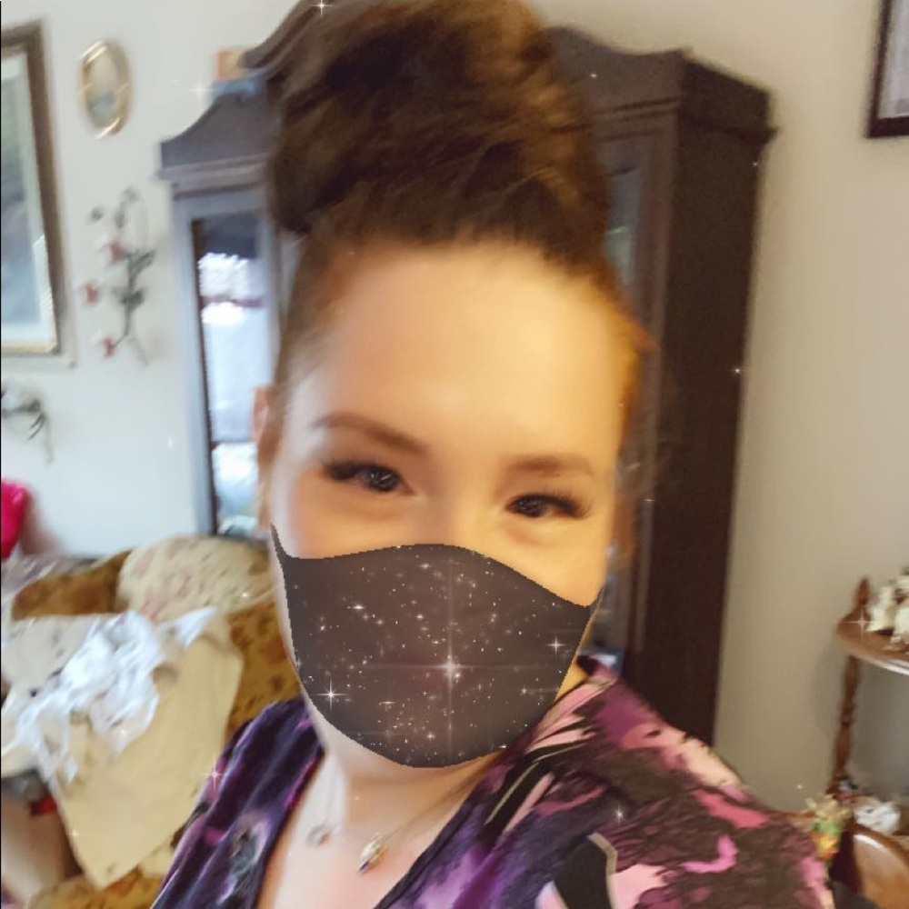 Meet your Posher, Natasha